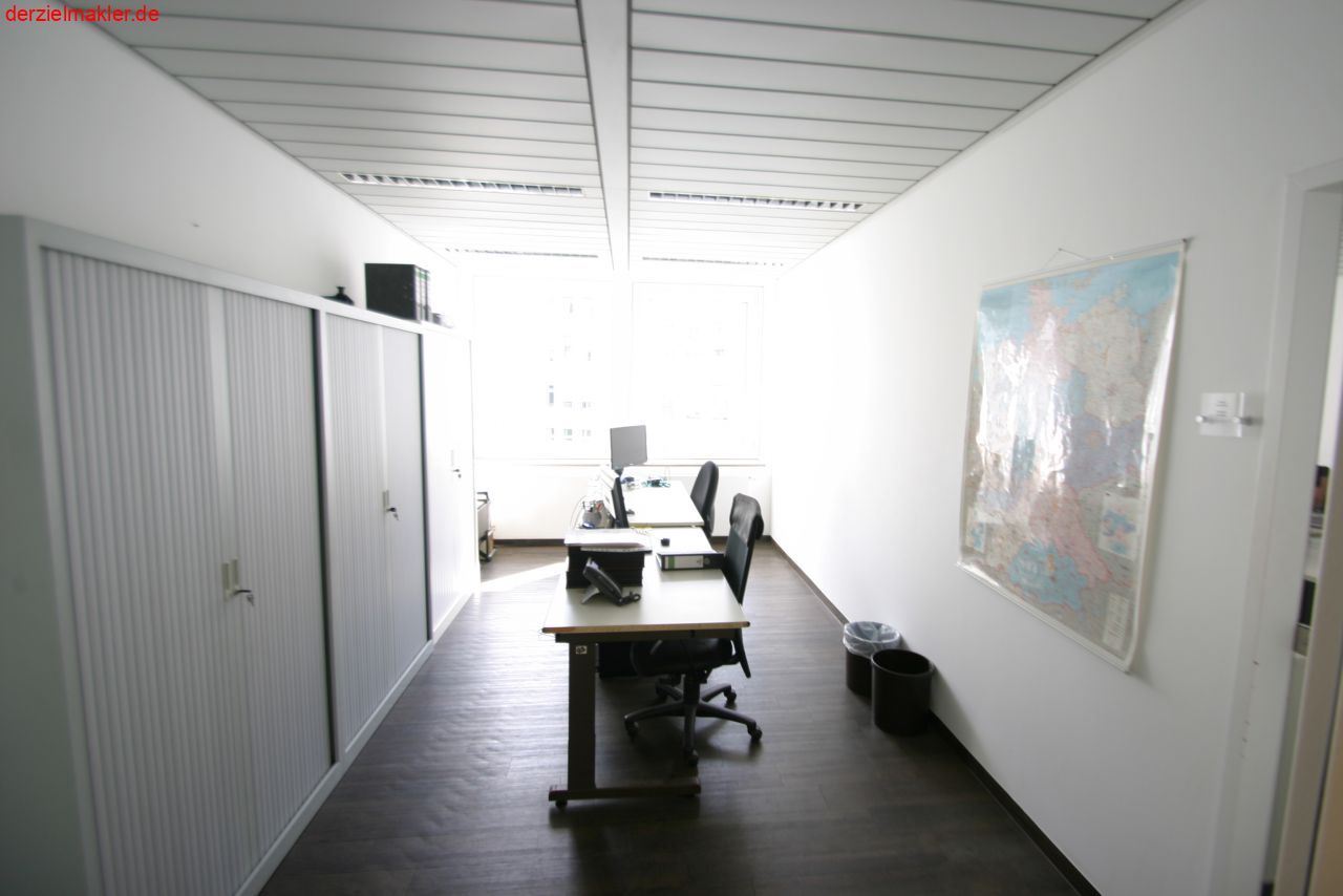 Großzügige, angenehme Büroeinheit mitten in der Elberfelder City.