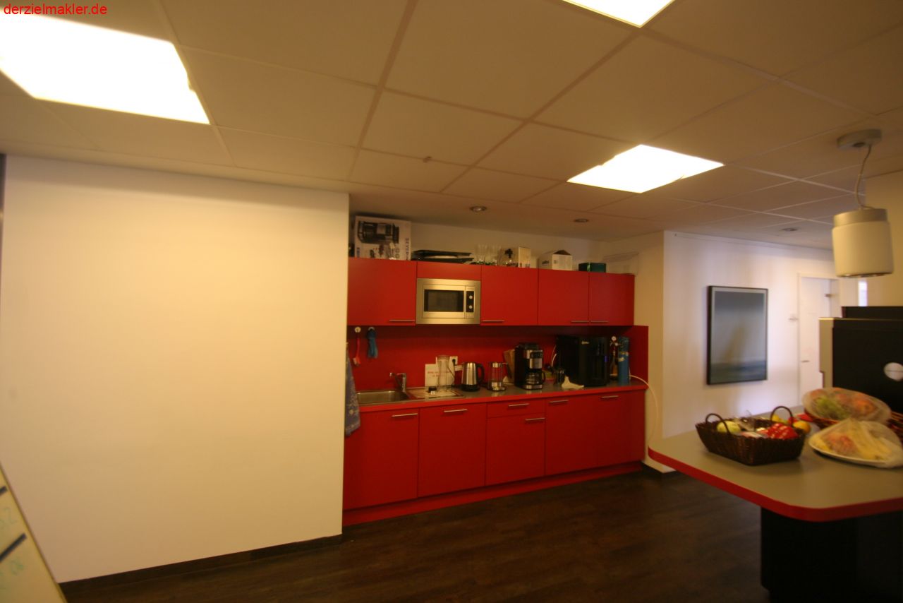 Großzügige, angenehme Büroeinheit mitten in der Elberfelder City.