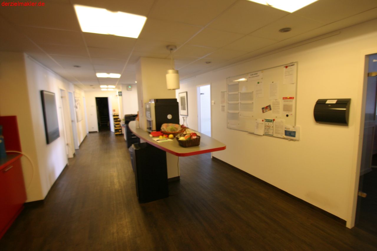 Großzügige, angenehme Büroeinheit mitten in der Elberfelder City.