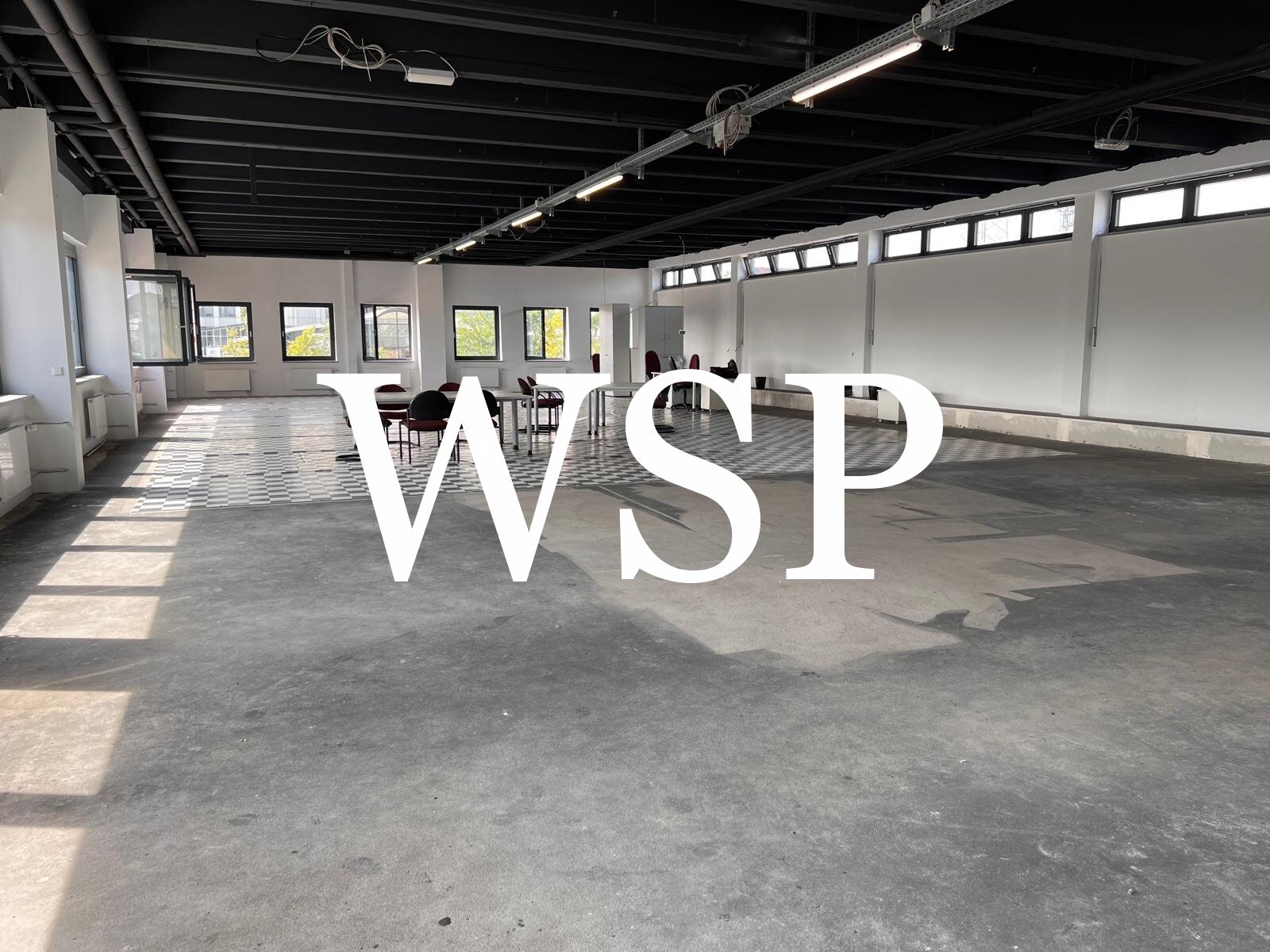 WSP: *Büro- Praxisfläche direkt im Einkaufszentrum mit eigenem Zugang***