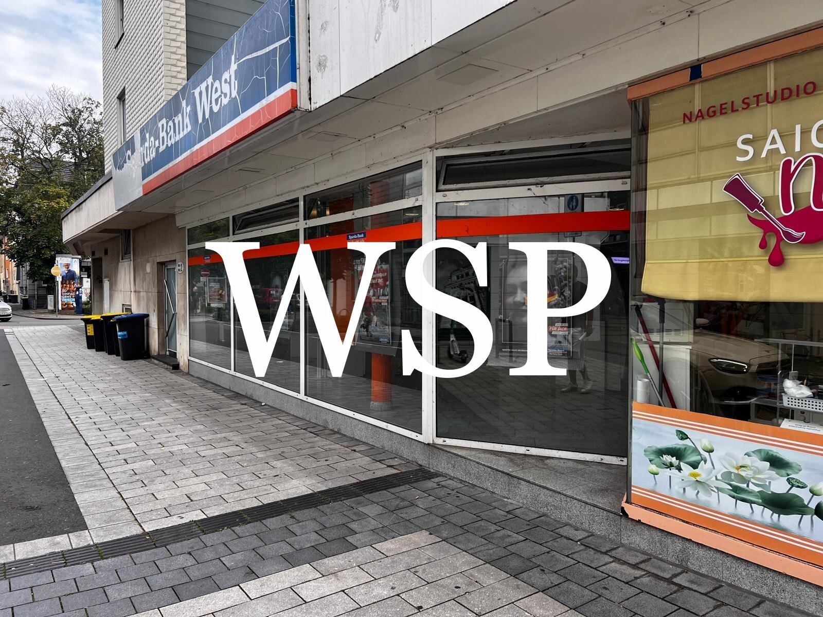 ***Mitten in der Fußgängerzone von Barmen***