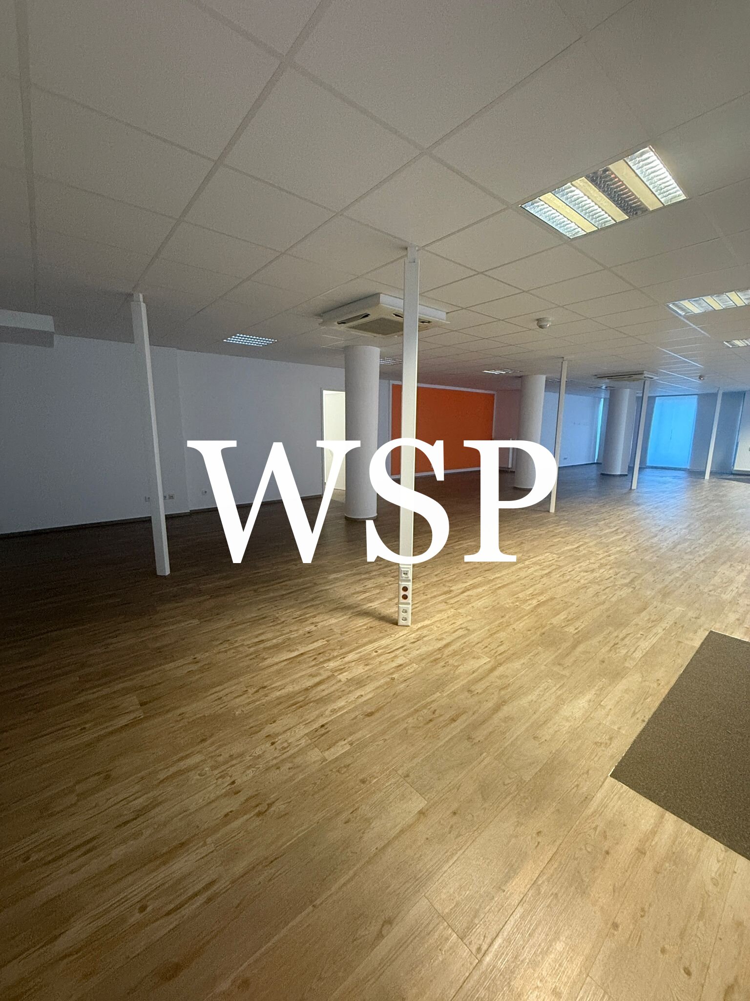 Direkt am Armin.-T.-Wegner-Platz | Raum für Ihre Ideen