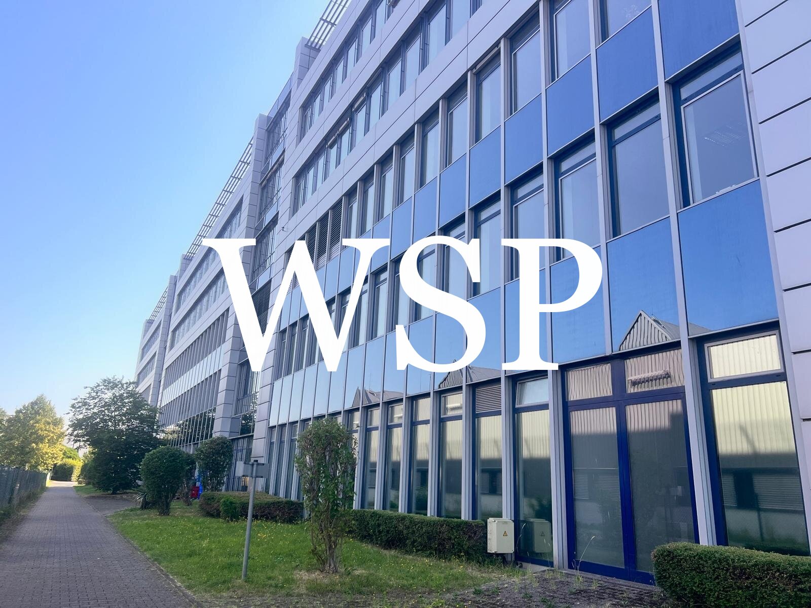 Hochwertige Büroflächen mit bester Anbindung in Langenfeld