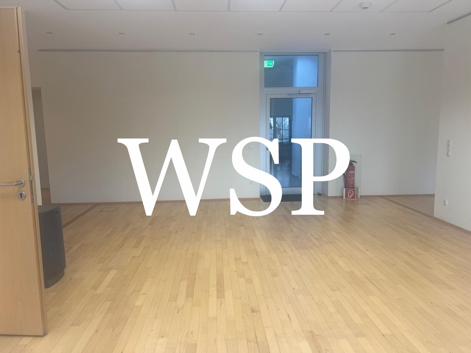 WSP: Büro- und Geschäftsgebäude mit modernem Flair und Ausblick auf die Schwebebahn***