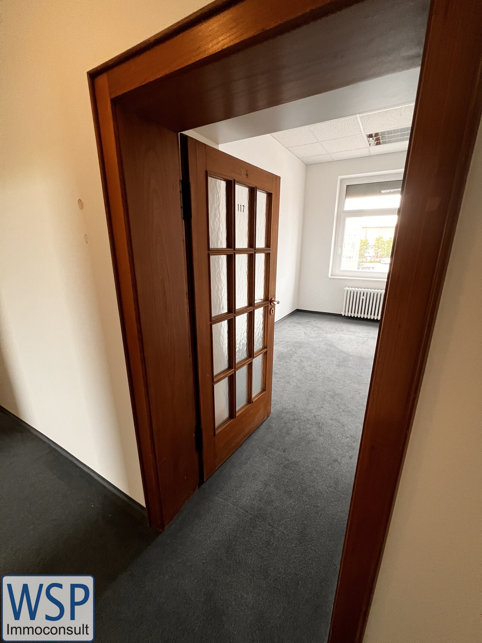 Repräsentative Büroflächen mit Charakter im ehemaligen Verwaltungsgebäude an der Vahrenwalder Straße