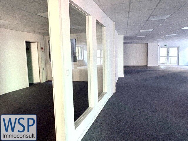 Repräsentative Bürofläche in 1A-Lage – Arbeiten mit Weitblick am Limbecker Platz in Essen