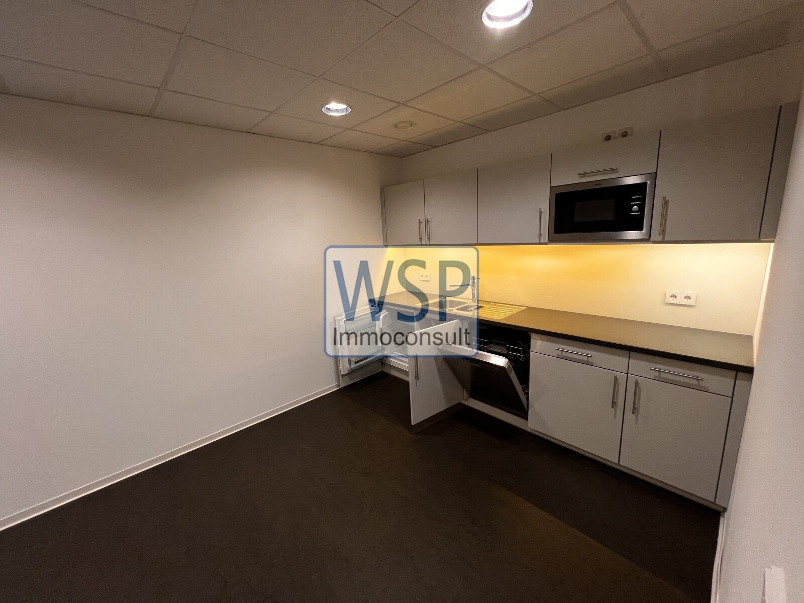 Moderne Büroflächen in zentraler Citylage – ca. 753 m² auf einer gesamten Etage