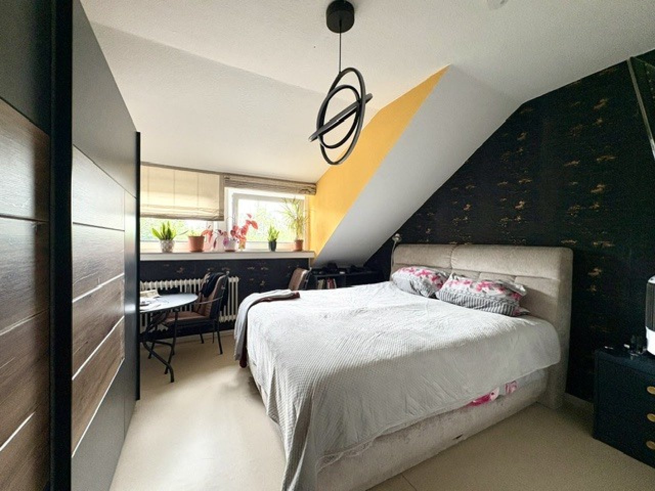 Schlafzimmer DG Schlafzimmer DG